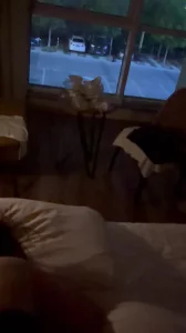 山东超级骚的大奶人妻，认出来的可以一起操